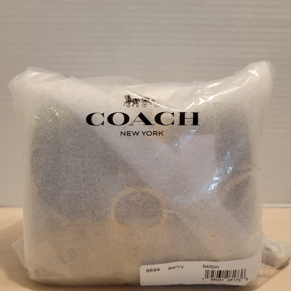Coach Beat 18 Bag - Picture 6 of 7
